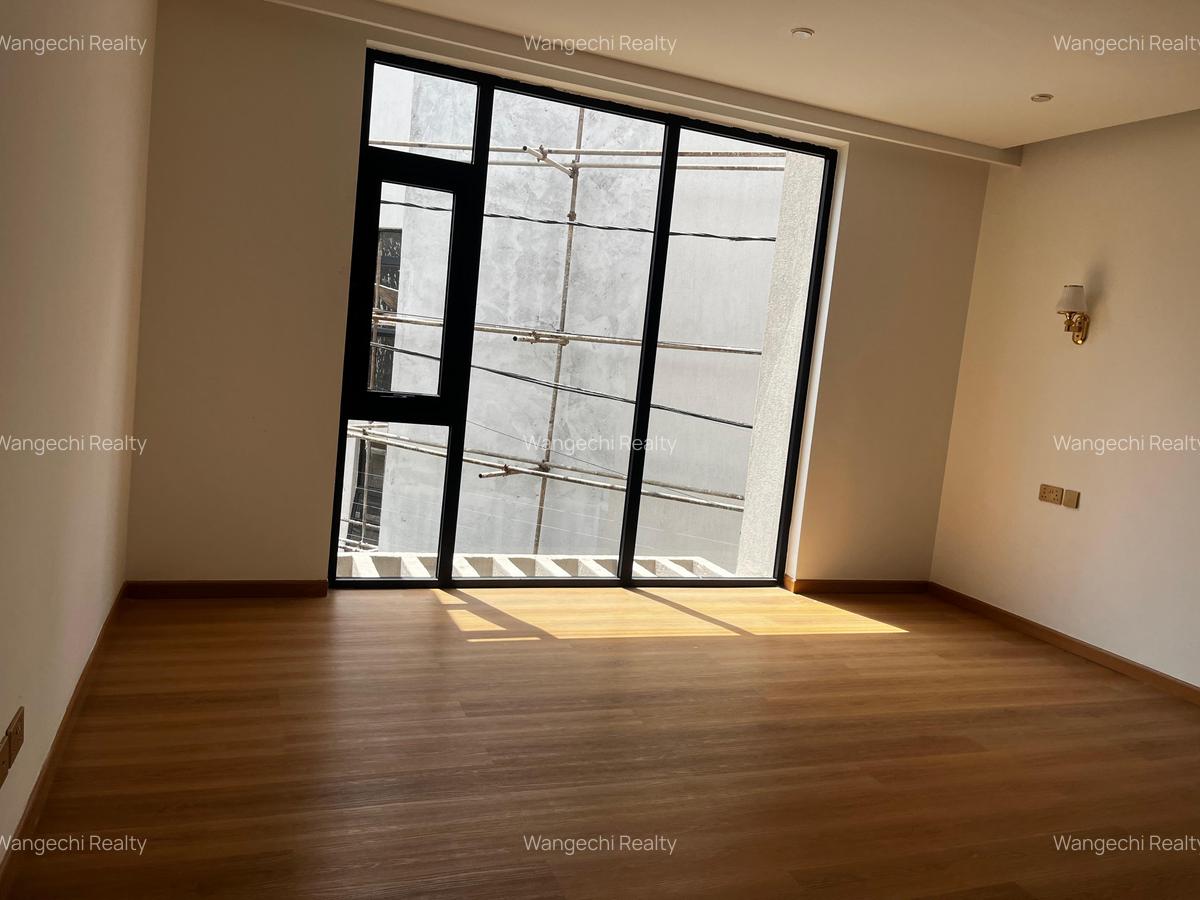 5 Bed Apartment with En Suite in Lavington - 13