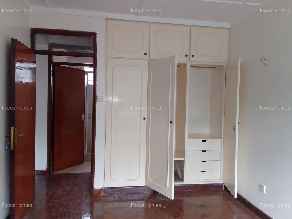 4 Bed Villa with En Suite in Kileleshwa - 10