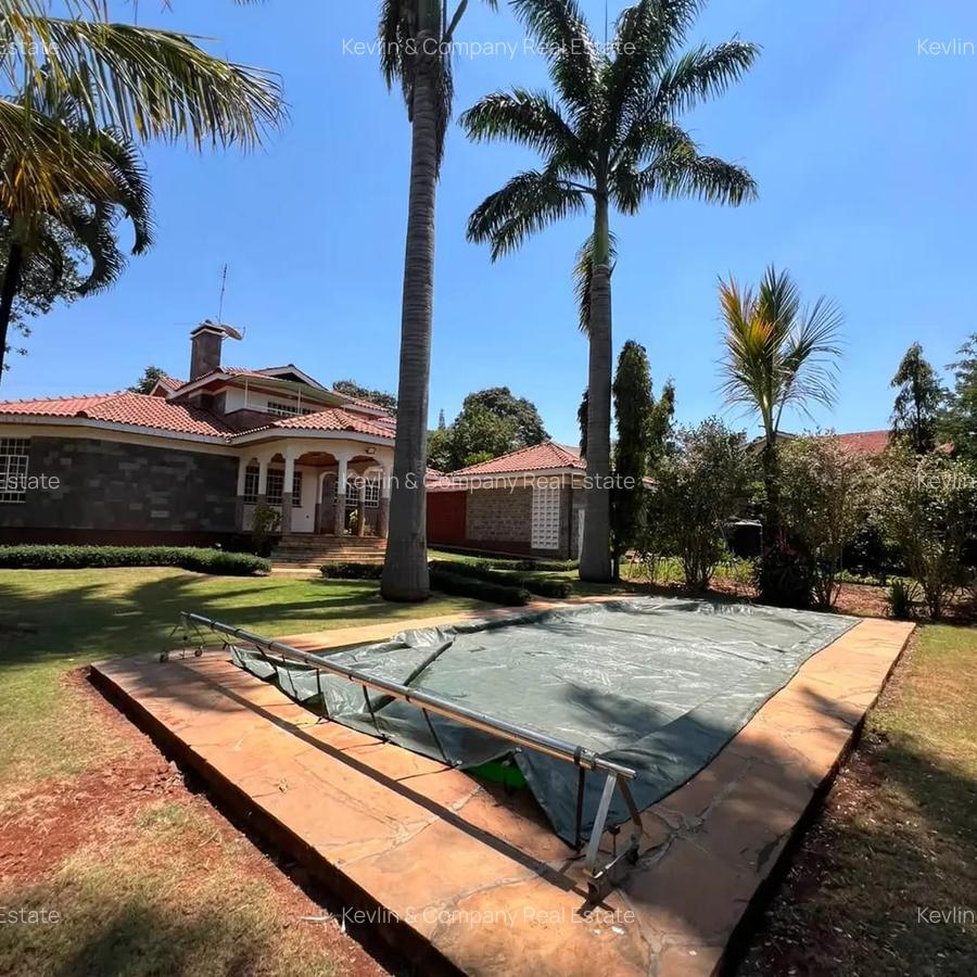 5 Bed Villa with En Suite in Runda - 2
