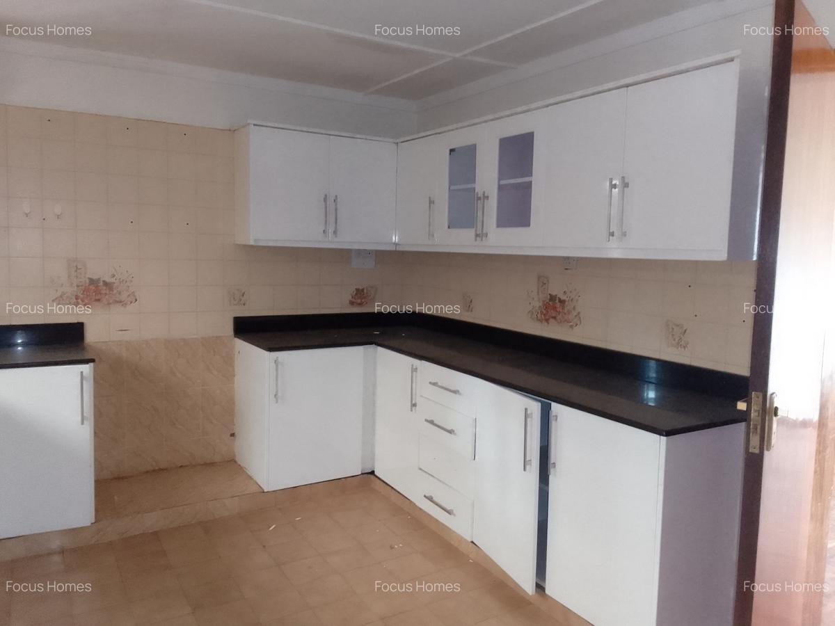 4 Bed Villa with En Suite in Kileleshwa - 20