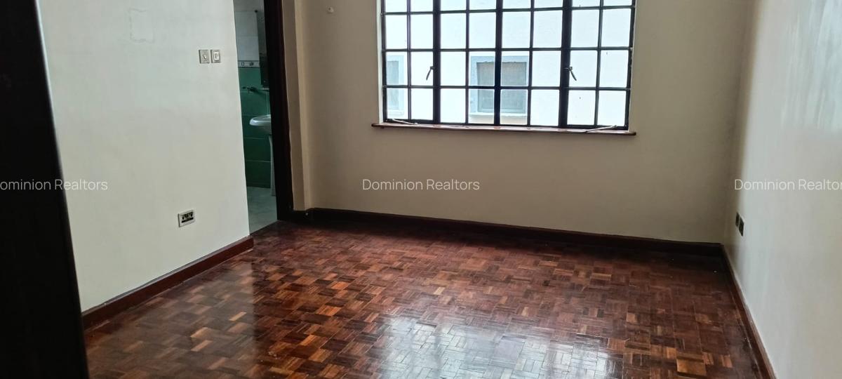 3 Bed Apartment with En Suite at Sports Road - 14