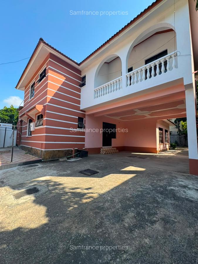 4 Bed Villa with En Suite at Custom Nyali - 2