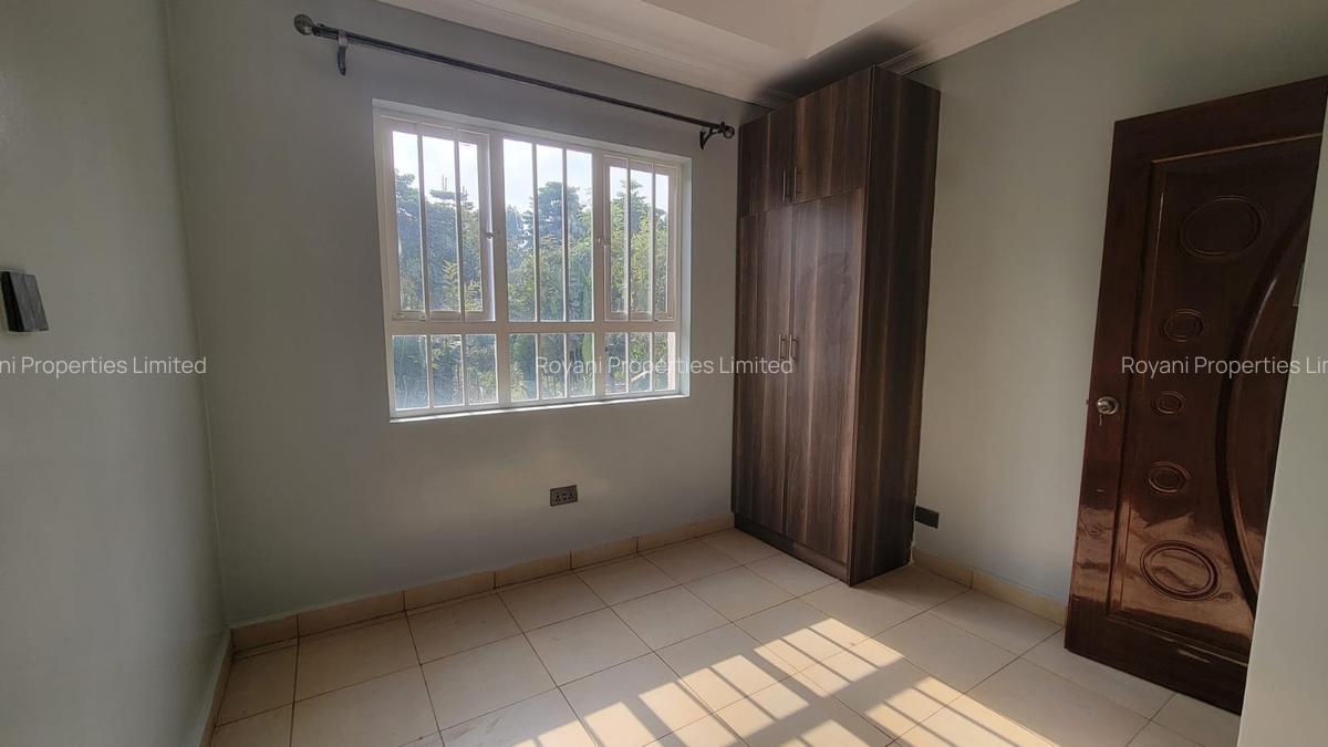4 Bed House with En Suite in Kiambu Road - 13