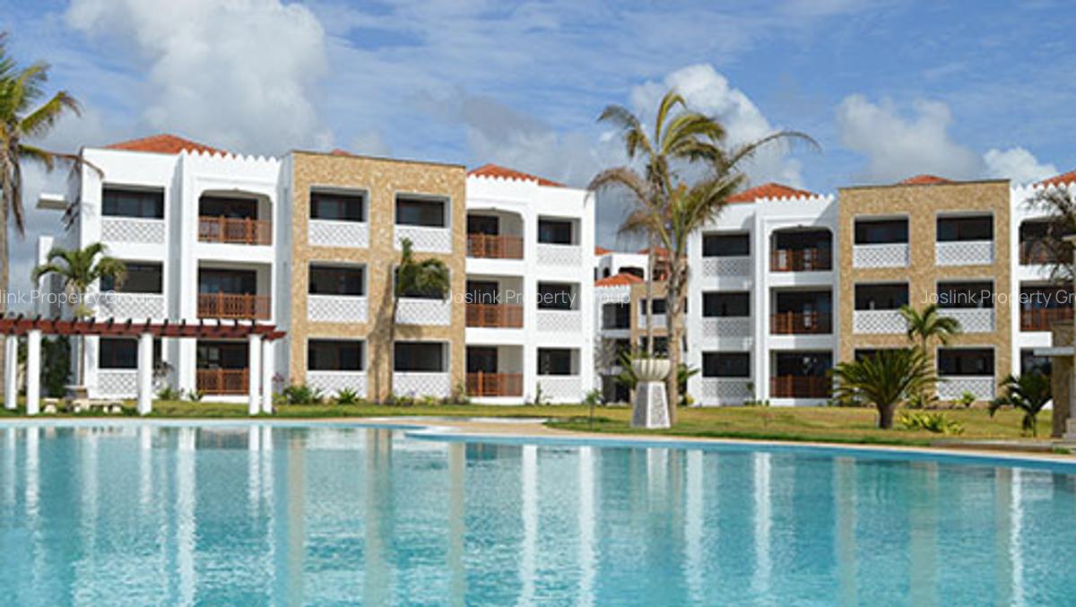 2 Bed Apartment with En Suite at Greenwood Drive - 12
