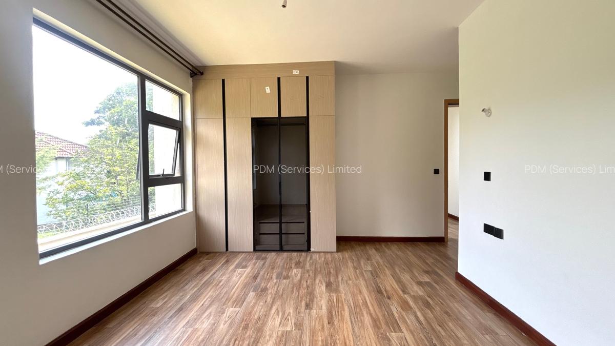 6 Bed Townhouse with Staff Quarters in Lavington - 8