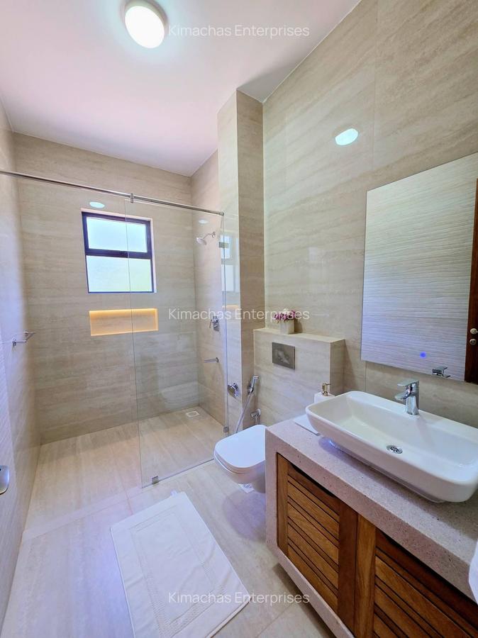 Serviced 3 Bed Apartment with En Suite at Mt Kenya Road - 13
