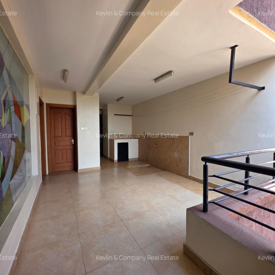 3 Bed Apartment with En Suite in Riverside - 7
