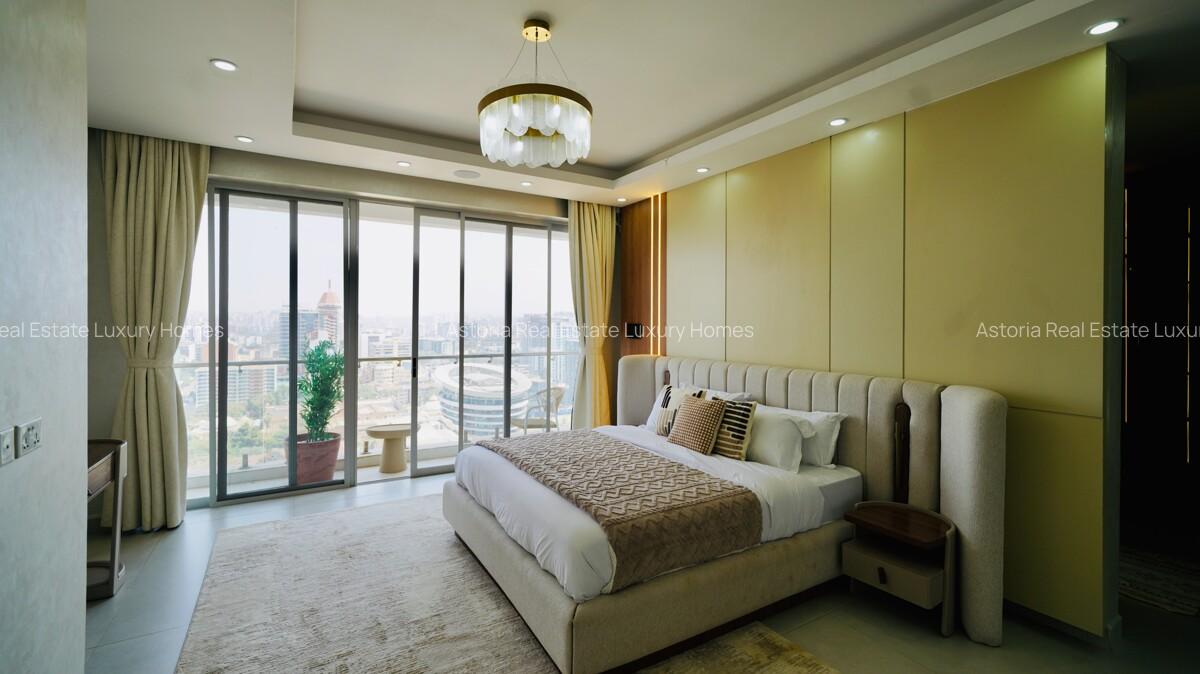 4 Bed Apartment with En Suite at 2026-510 - 9