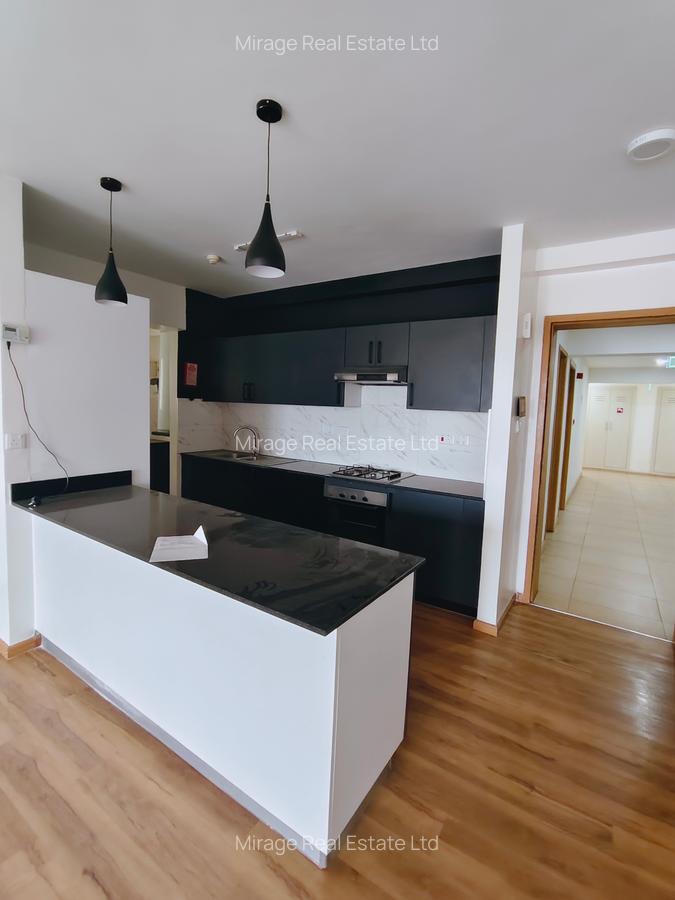 3 Bed Apartment with Swimming Pool in Garden Estate - 1