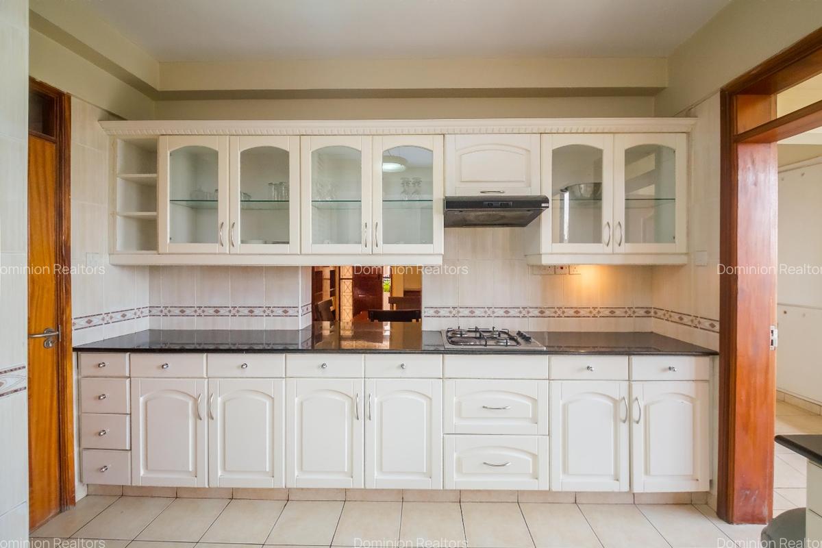 Serviced 2 Bed Apartment with En Suite at Keiyo Road - 4