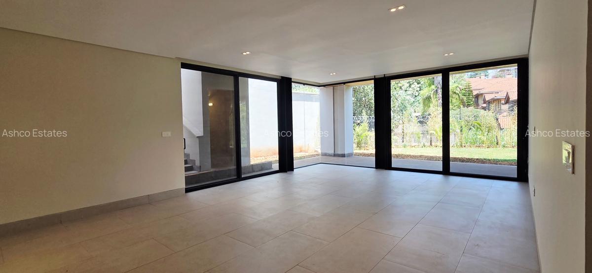 5 Bed Villa with En Suite at Granville Grove - 12