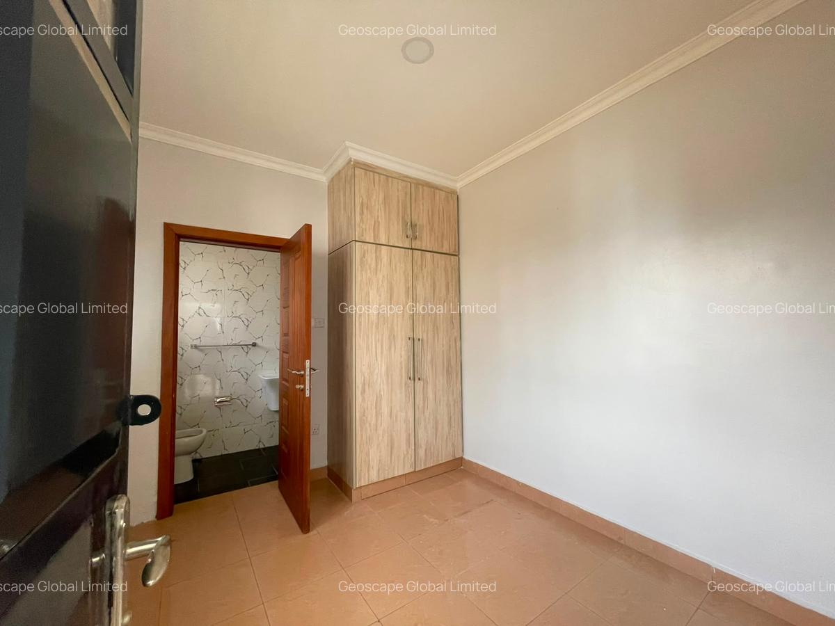 4 Bed House with En Suite in Kiambu Road - 14