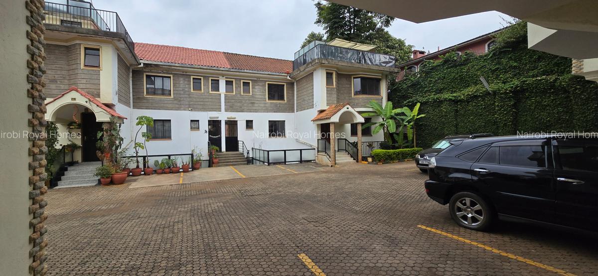 4 Bed Townhouse with Staff Quarters at Grovelia Grove - 17