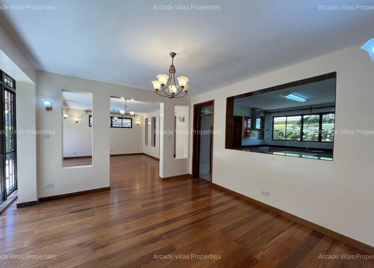 5 Bed Apartment with En Suite at Lavington - 8