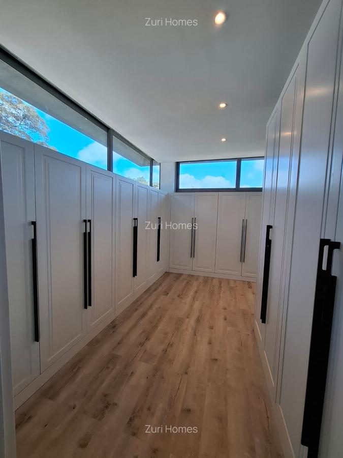 5 Bed Townhouse with En Suite in Lavington - 8