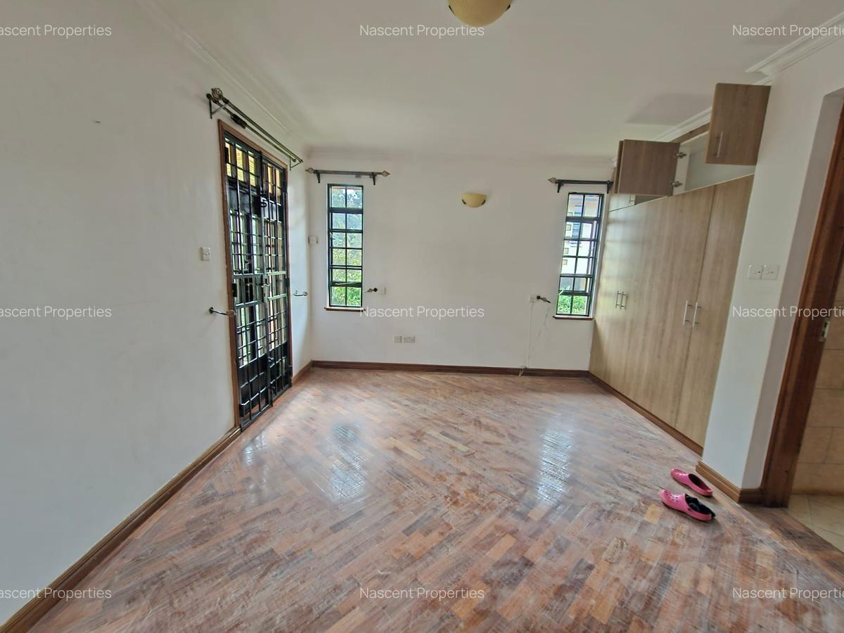 4 Bed Villa with En Suite in Runda - 8