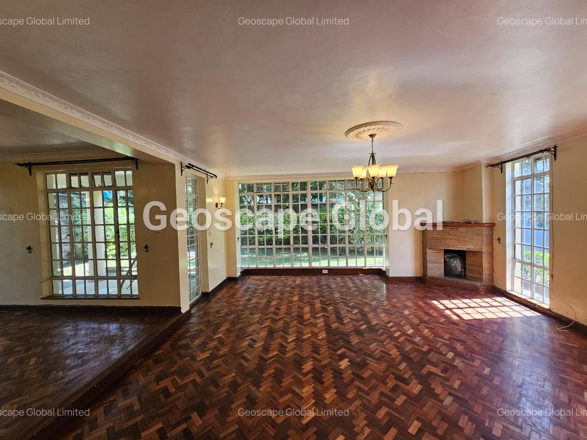 5 Bed Townhouse with En Suite in Lavington - 5