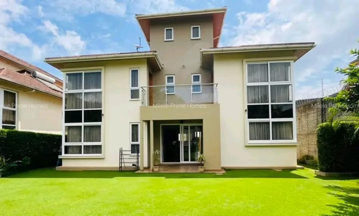 4 Bed Villa with En Suite at Runda Iguta - 1