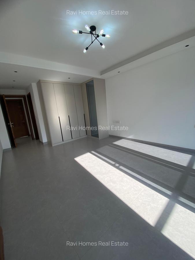 2 Bed Apartment with En Suite at Mwanzi Road - 10