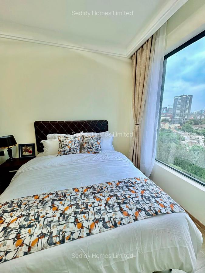 Serviced 1 Bed Apartment with En Suite in Riverside - 8