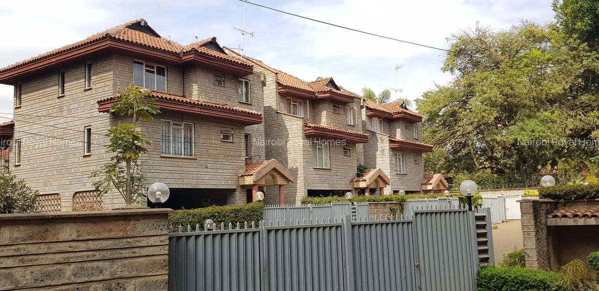 5 Bed Townhouse with En Suite at James Gichuru - 1