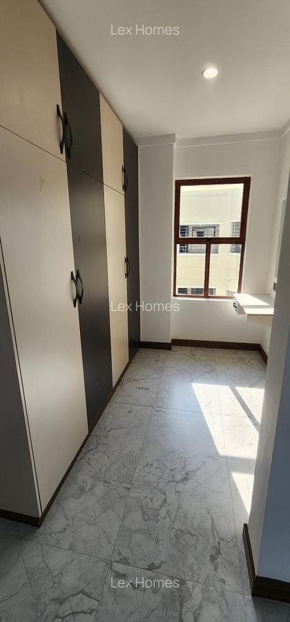 3 Bed Apartment with En Suite at Mandela Road - 8