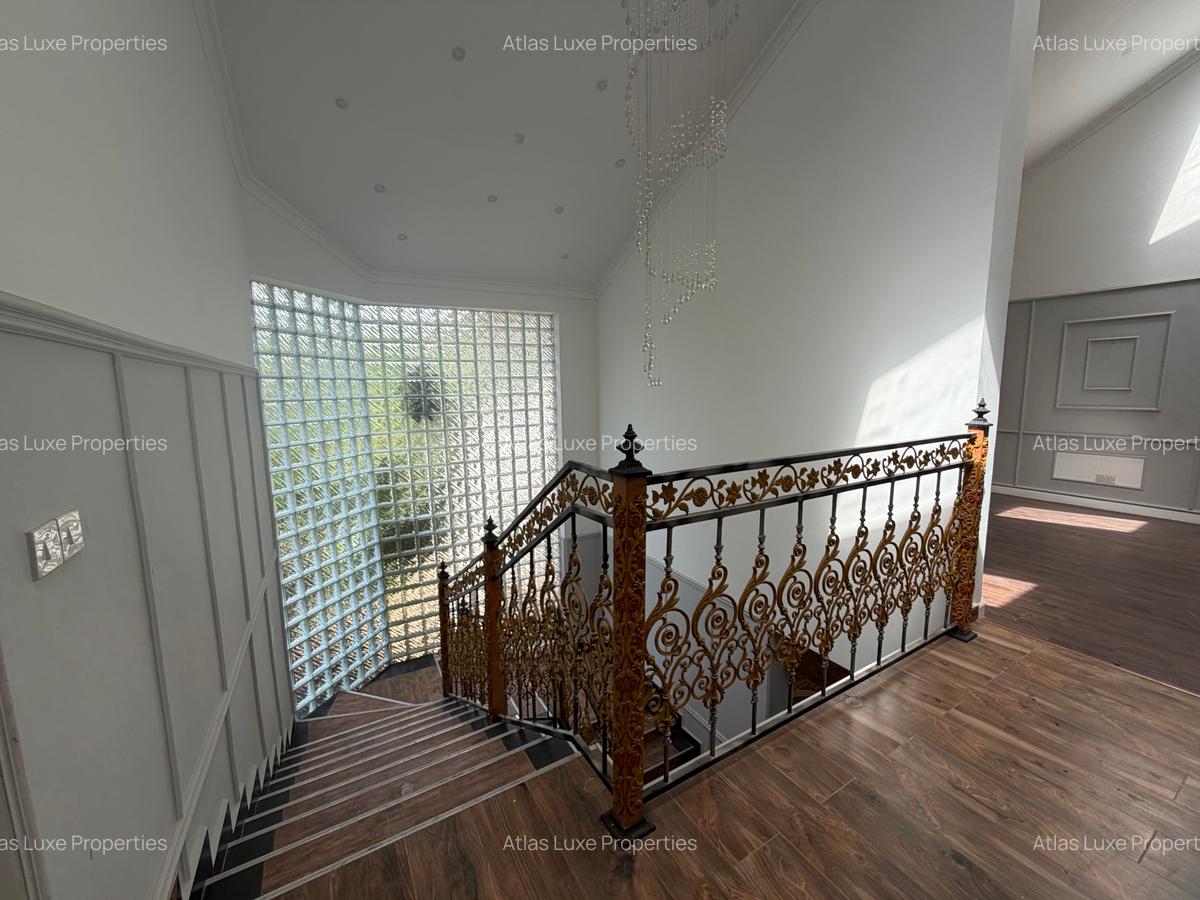 6 Bed House with En Suite at Old Runda - 7