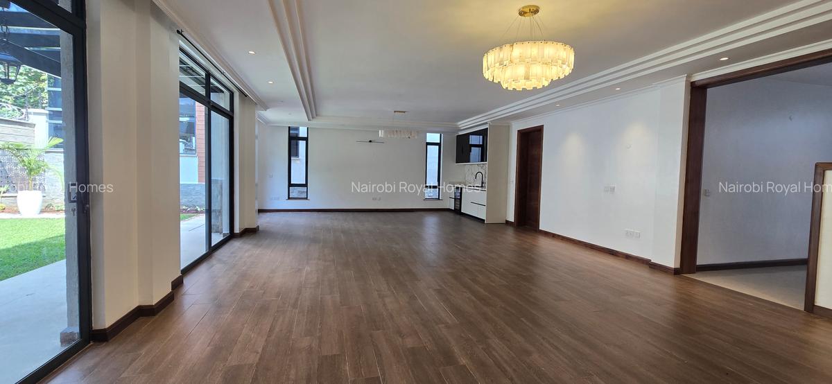 4 Bed Townhouse with En Suite at Lavington Green - 12