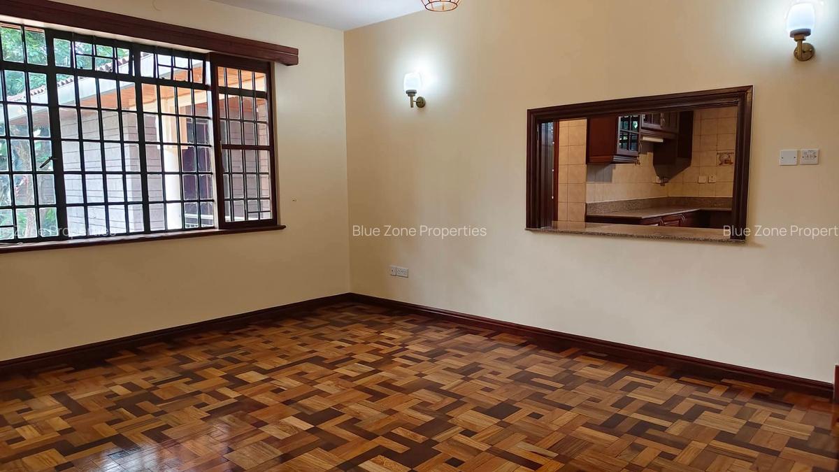 5 Bed House with En Suite at Nyari Central - 10