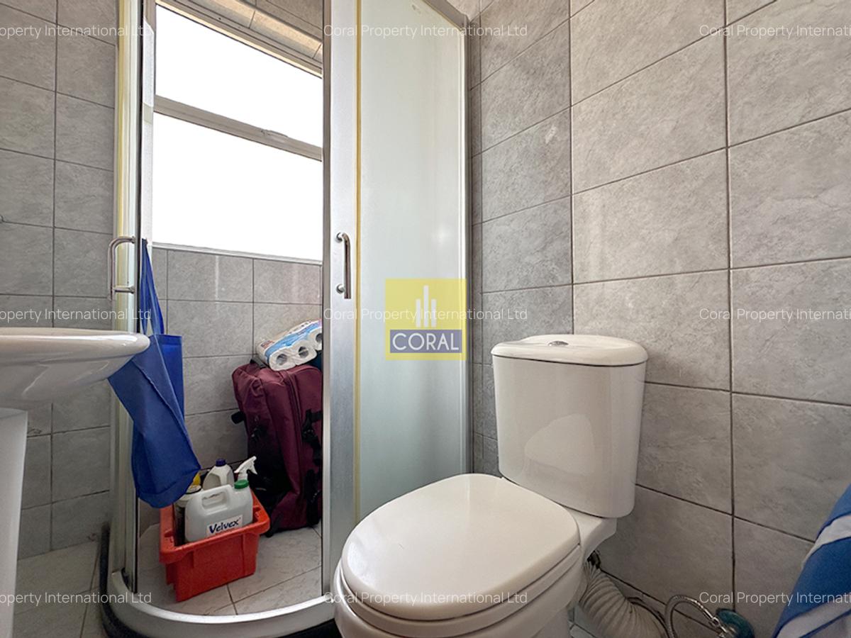 2 Bed Apartment in Parklands - 15