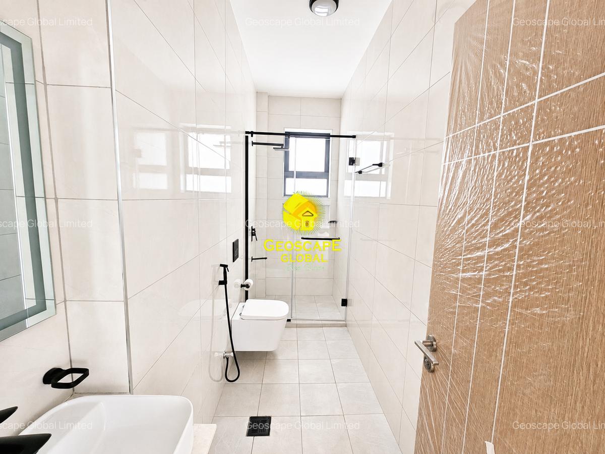 3 Bed Apartment with En Suite in Brookside - 3