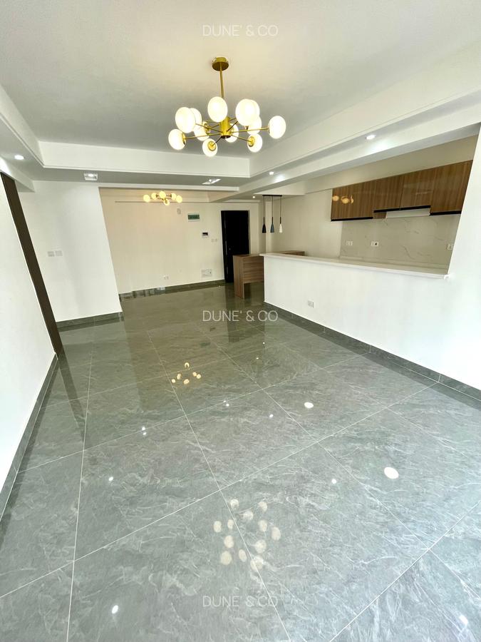 2 Bed Apartment with En Suite in Riverside - 4