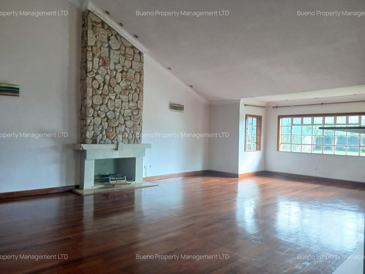 5 Bed Townhouse with Swimming Pool in Runda - 2