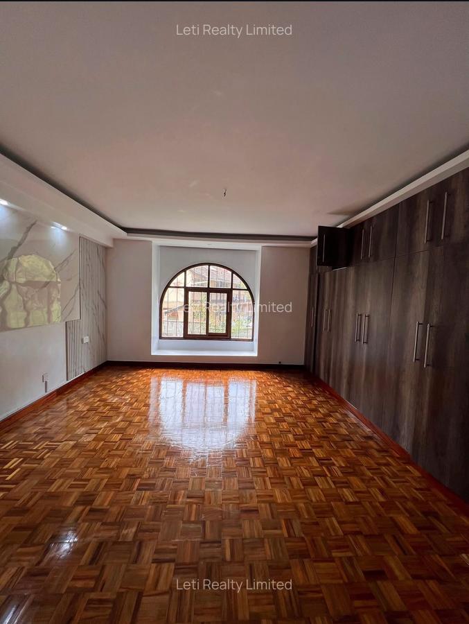 4 Bed Townhouse with En Suite in Kileleshwa - 15