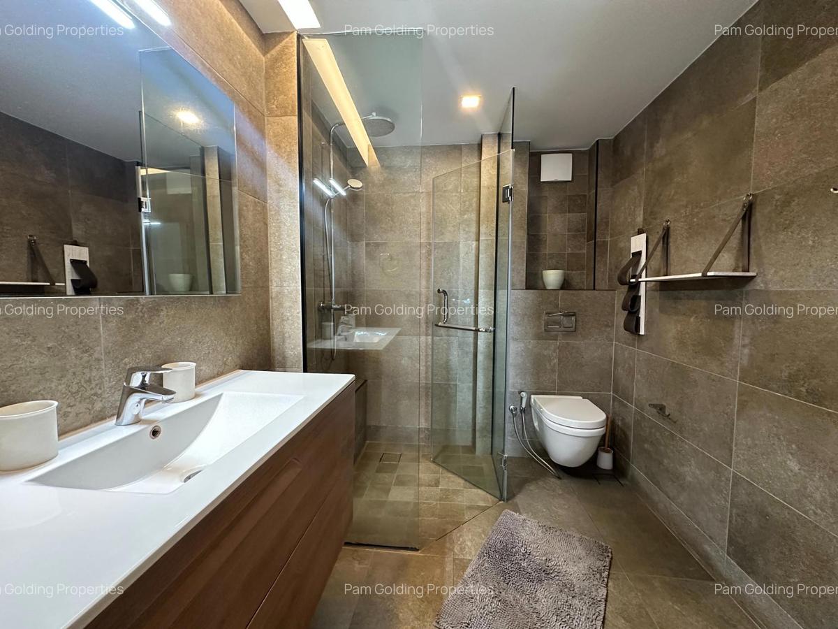 Furnished 2 Bed Apartment with En Suite in Kilimani - 11