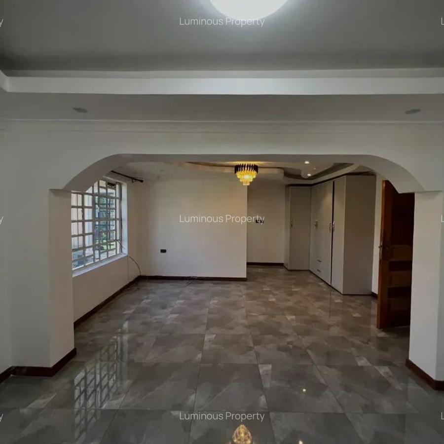 5 Bed House with En Suite at Runda - 8