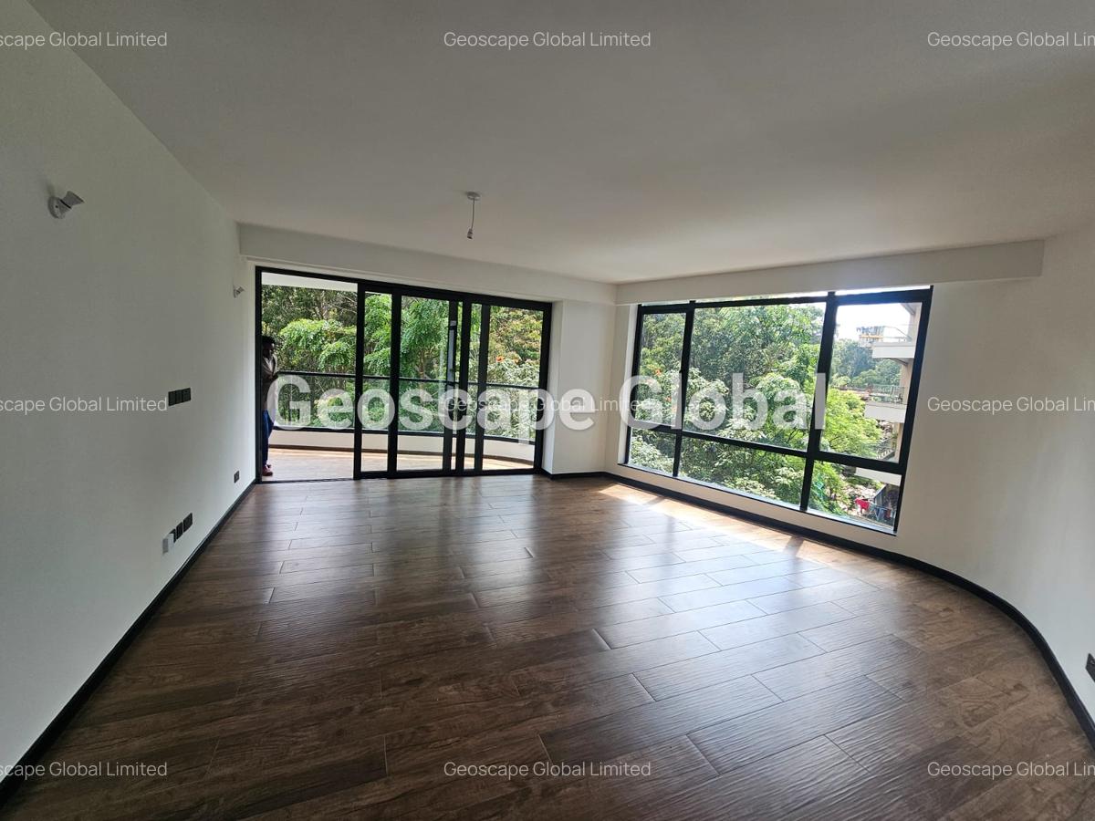 3 Bed Apartment with En Suite in Westlands Area - 1