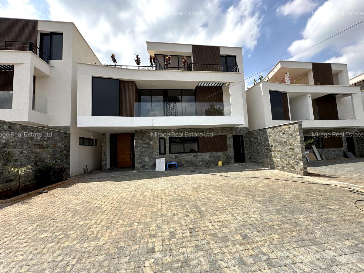 4 Bed Villa with Staff Quarters in Runda - 14