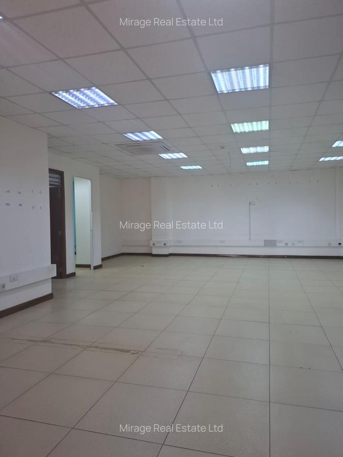 Office with Backup Generator in Westlands Area - 14