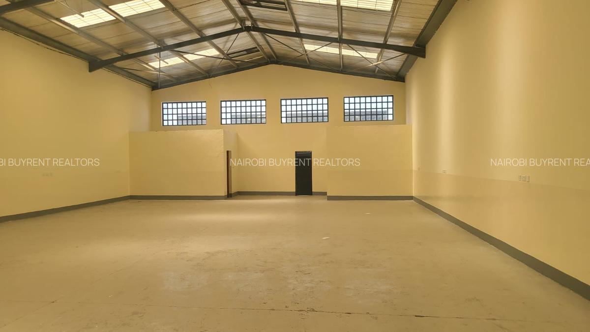 4,500 ft² Warehouse with Fibre Internet in Mlolongo - 4