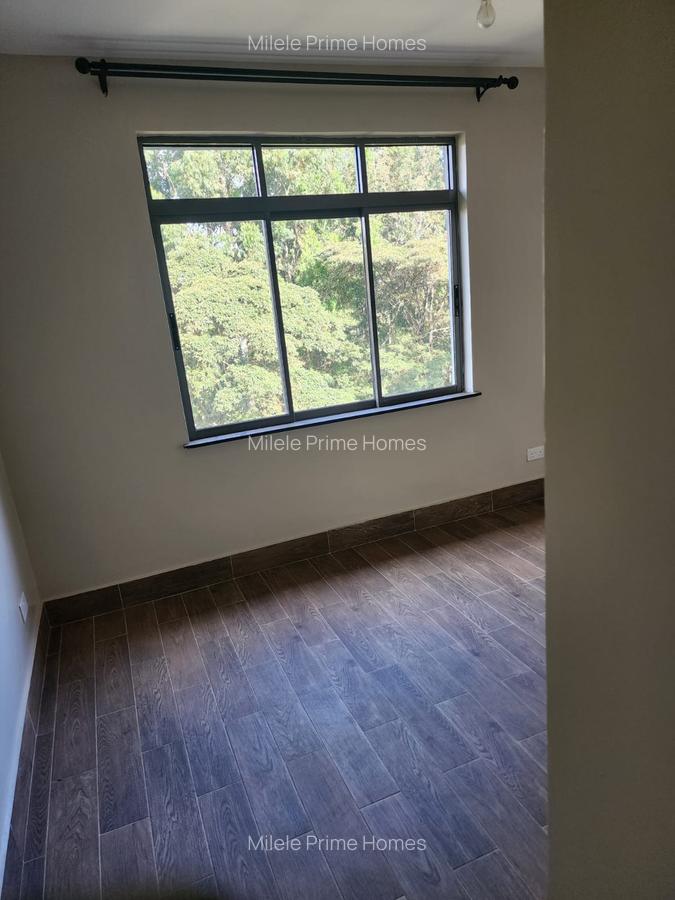 3 Bed Apartment with En Suite at Isk - 7