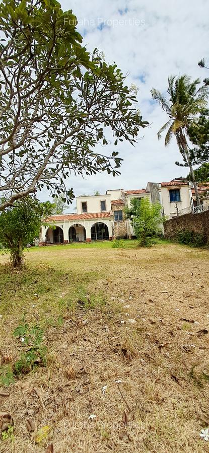 4 Bed House with En Suite at Nyali - 17