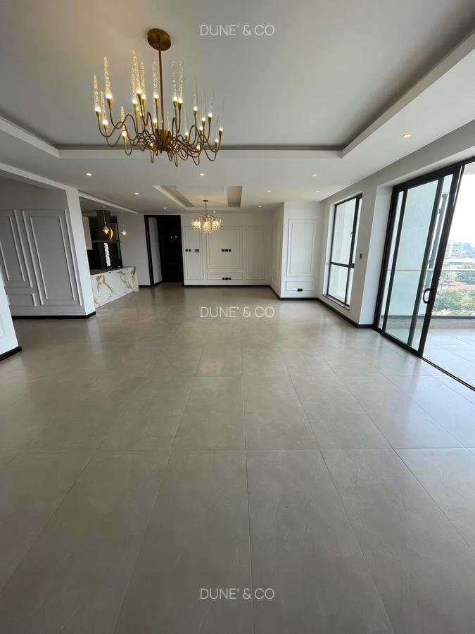 Serviced 3 Bed Apartment with En Suite in Riverside - 5