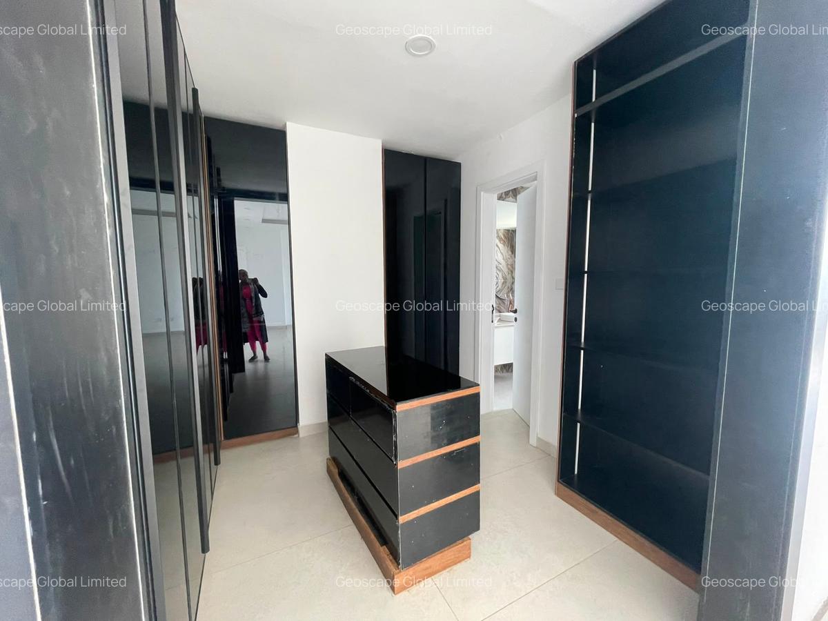 4 Bed Apartment with En Suite in Westlands Area - 3