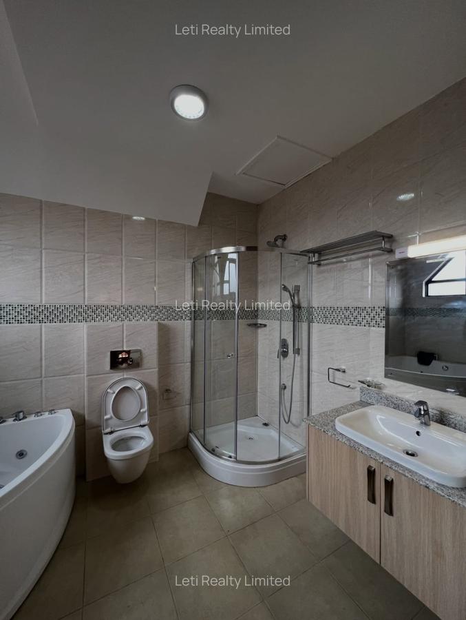 4 Bed Townhouse with En Suite in Kileleshwa - 15