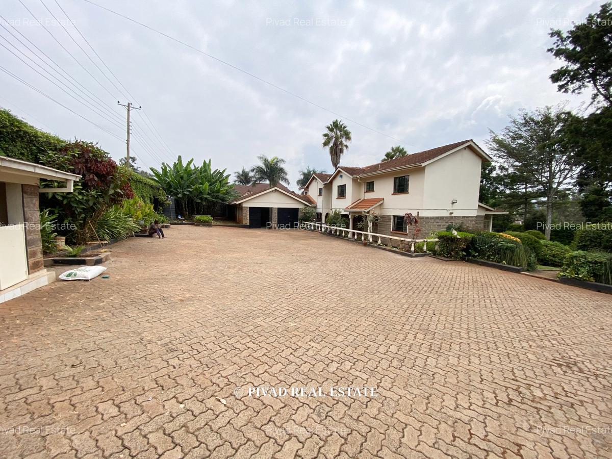 4 Bed House with Garden in Runda - 6