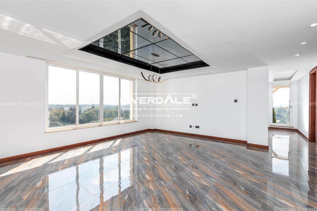 5 Bed Apartment with En Suite in General Mathenge - 2