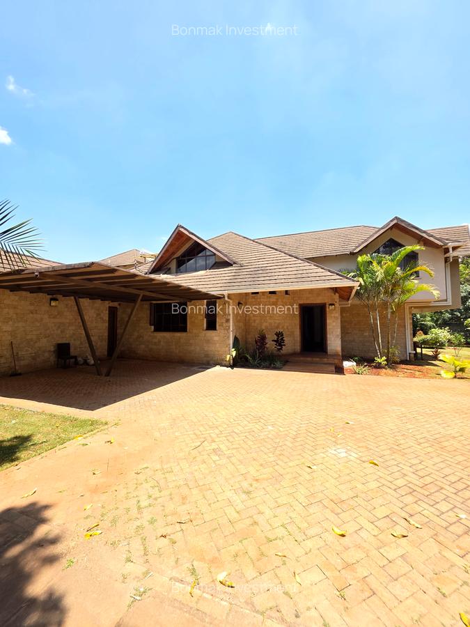 4 Bed Townhouse with En Suite at Runda - 2