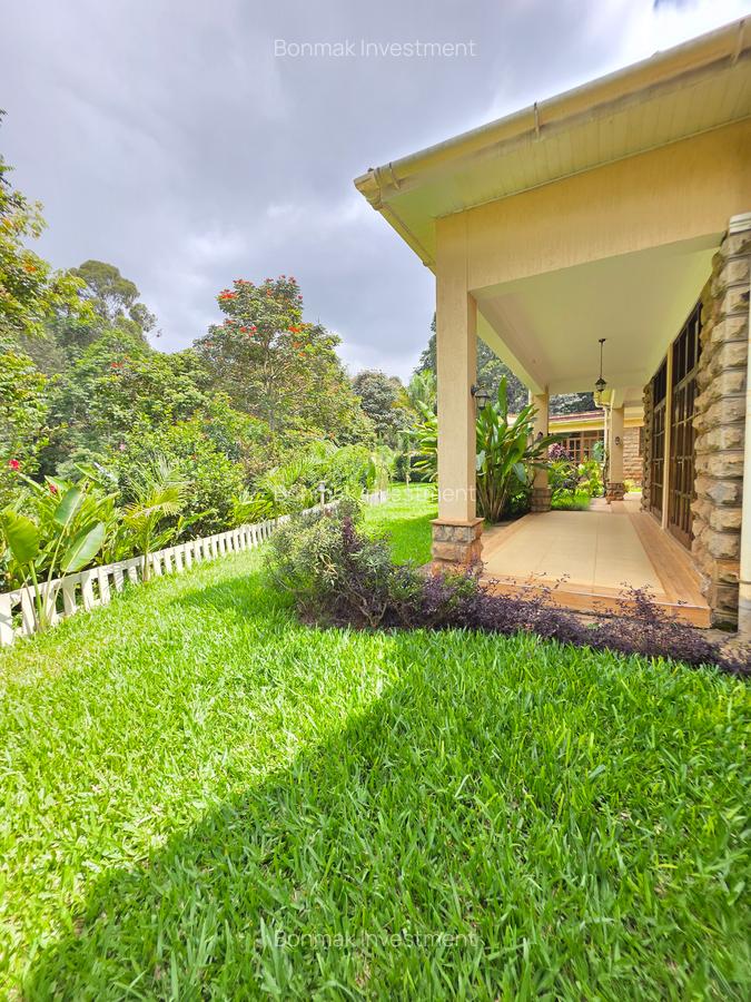 4 Bed Townhouse with En Suite at Rossylin Lone Tree - 5