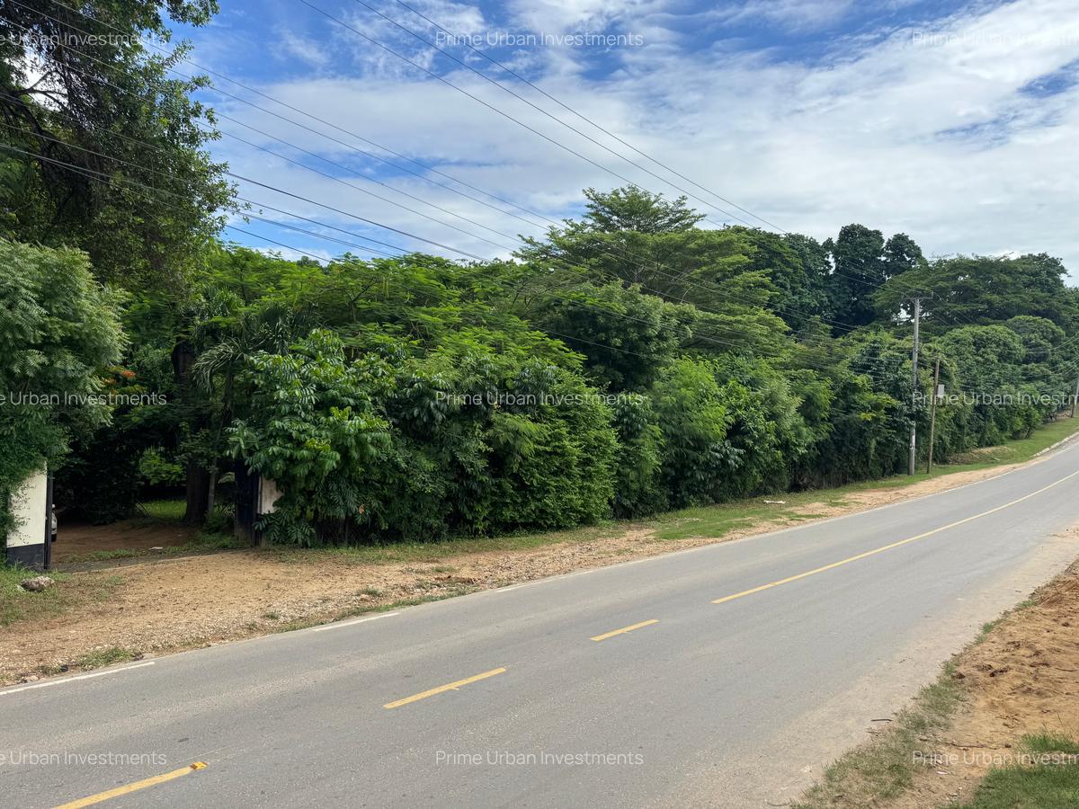 10,117.15 m² Land at Mtwapa Creek Aloo Drive - 4